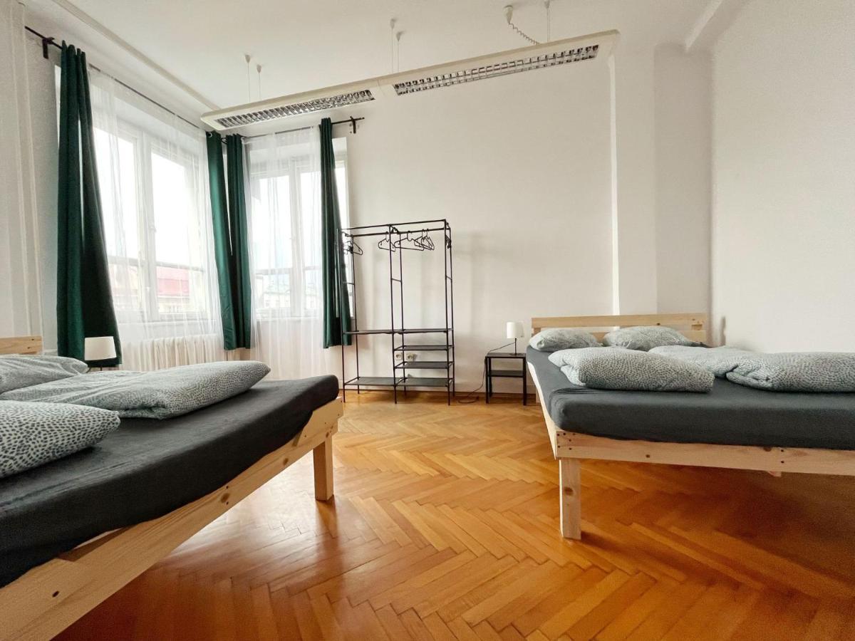 Nice View Rooms In Old Town Krakow Bagian luar foto